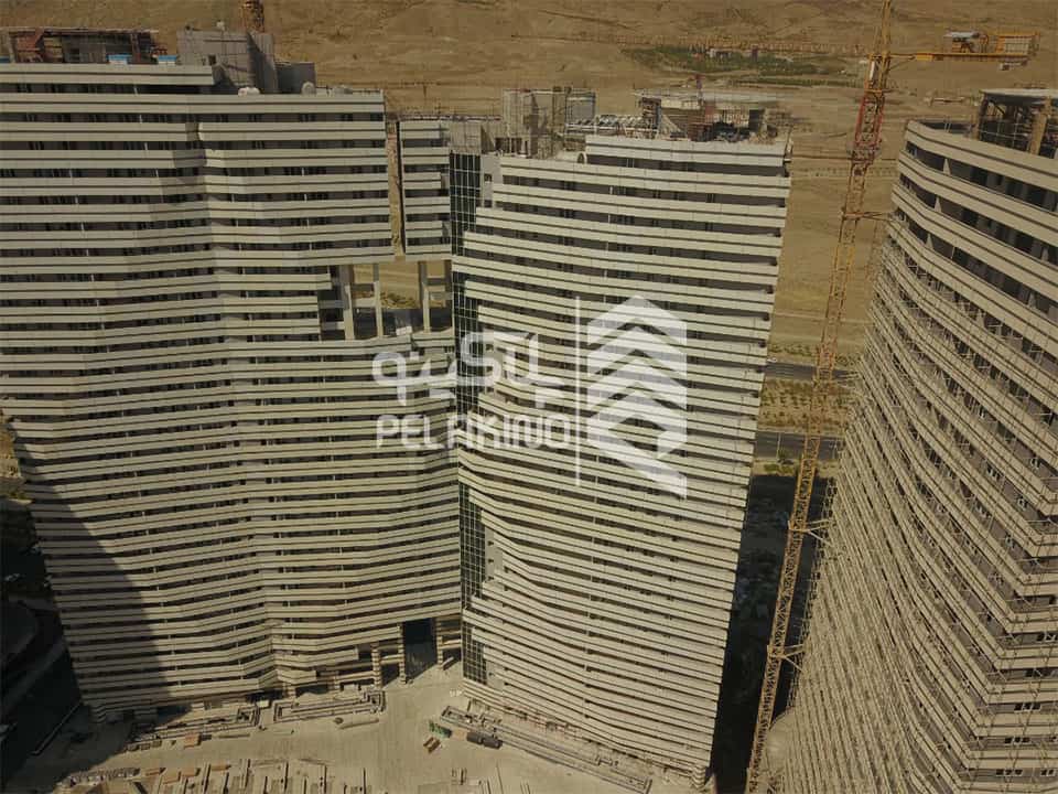 پیش فروش 198 متری فول امکانات در برج پروانه ای چیتگر