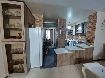 فروش آپارتمان ۱۰۲ متری ۲ خواب با دیزاین عالی چیتگر